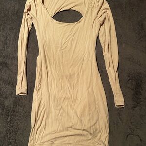 Elegant Beige Long Sleeve Dress Large